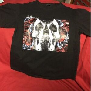 The Deftones tshirt